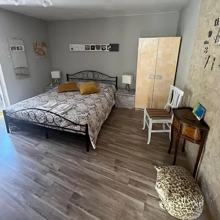 Casa Alessia Пизонье